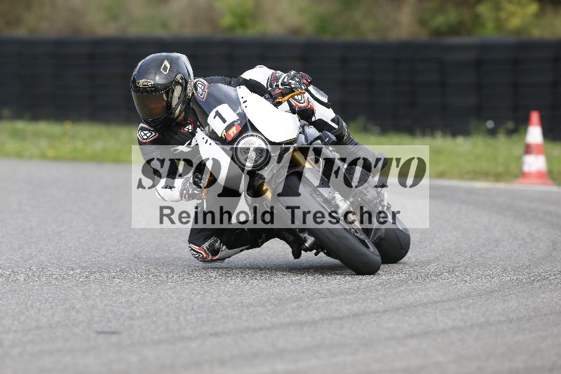 /53 16.09.2025 Track Day Domi Aegerter ADR/Gruppe rot/1